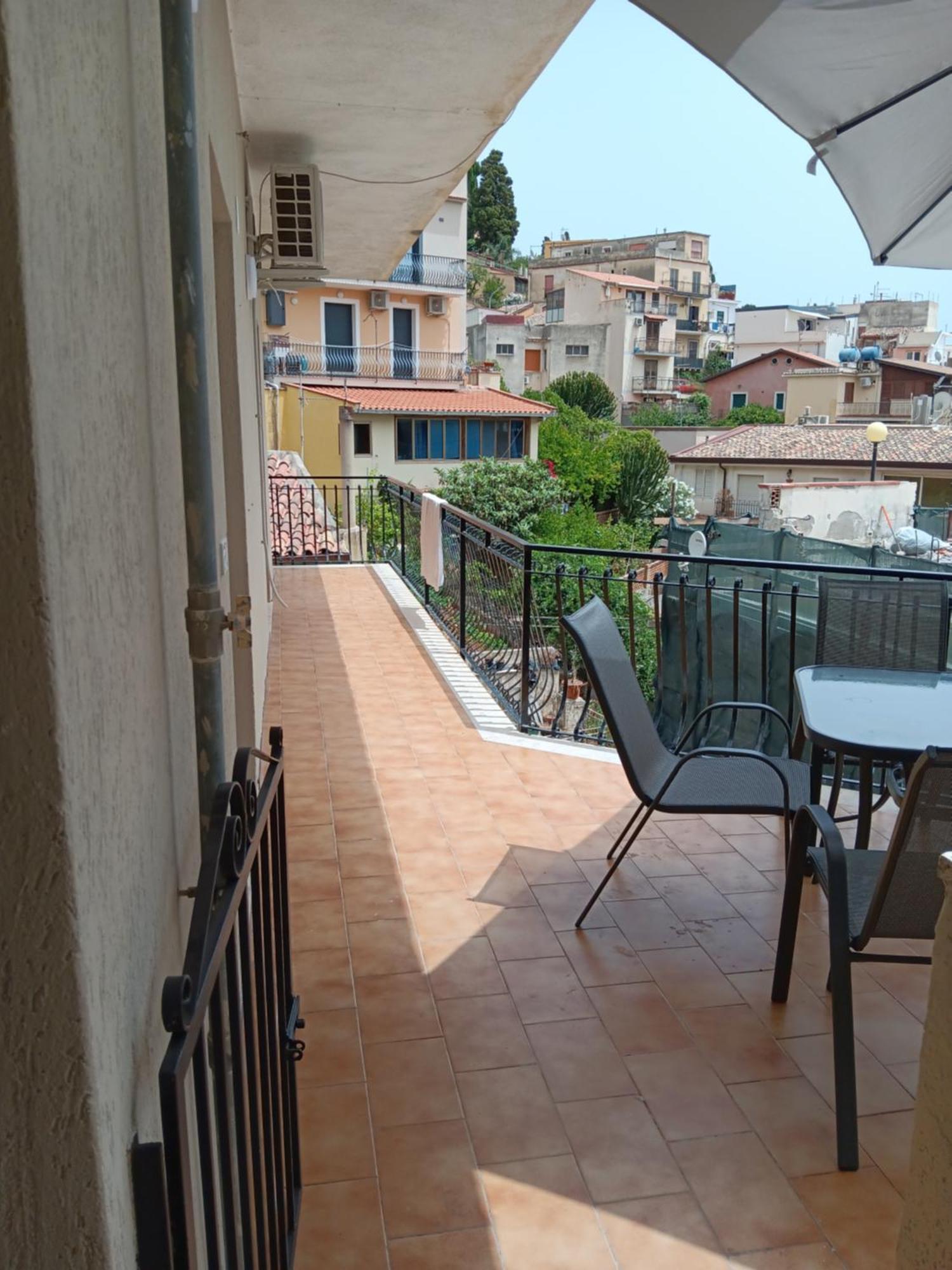 We Home Taormina Center With Parking エクステリア 写真